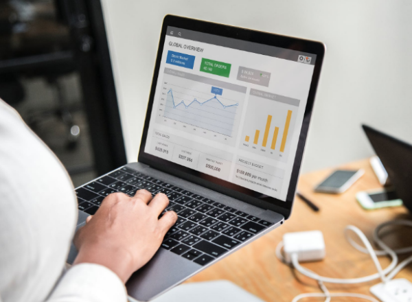 erp管理系統(tǒng)軟件一般大概需要多少錢一套?(怎么選)